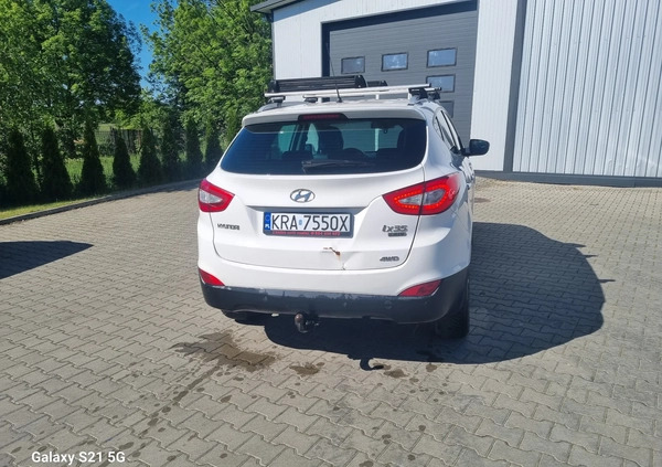 Hyundai ix35 cena 35900 przebieg: 83000, rok produkcji 2014 z Trzciel małe 56